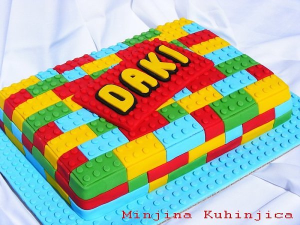 HowTo: LEGO Cake