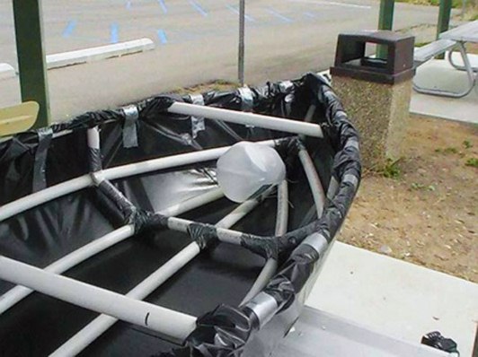 MacGyver Would Be Proud: DIY Canoe from PVC Pipe, Duct Tape and 