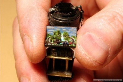 35,000 Scale: World's Absolute Tiniest Working Model Train « Model 