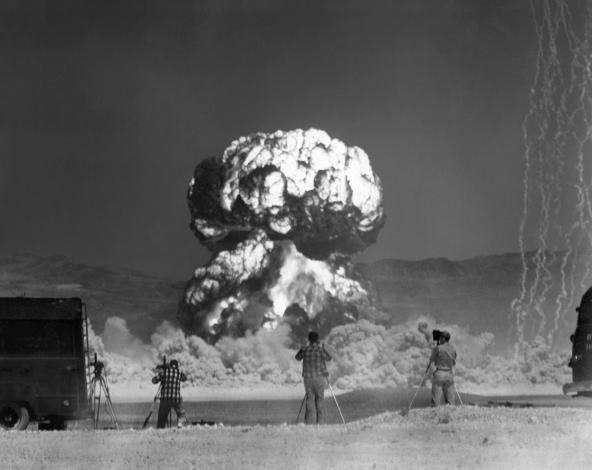 HowTo: Photograph an Atomic Bomb