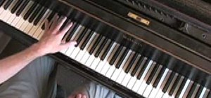 Play "My Immortal" by Evanescence on piano
