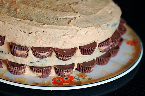 Super Sweet Reese's Peanut Butter Cup Cake