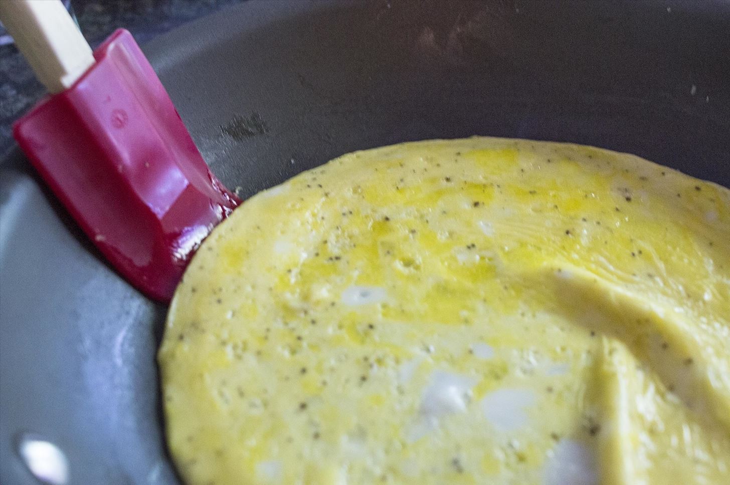 The Proper Way to Make a French Omelet