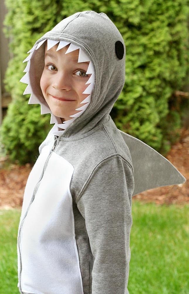 10 Cheap, Easy, & Awesome DIY Halloween Costumes for Kids