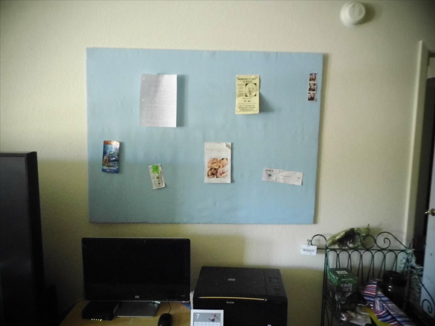 How to Make a Personalized Home Bulletin Board for Cheap