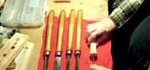 Use basic wood pen lathe tools