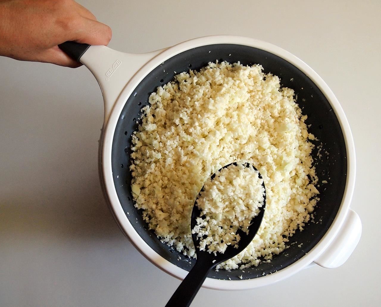 How to Turn Boring Ol' Cauliflower into Delicious Pizza Crust, Chips, & Fried 'Rice'