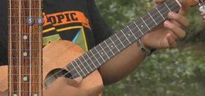 Play arpeggios on the ukulele