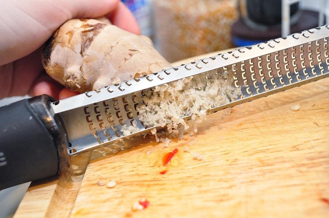 The Trick to Peeling & Grating Stubborn Ginger More Easily