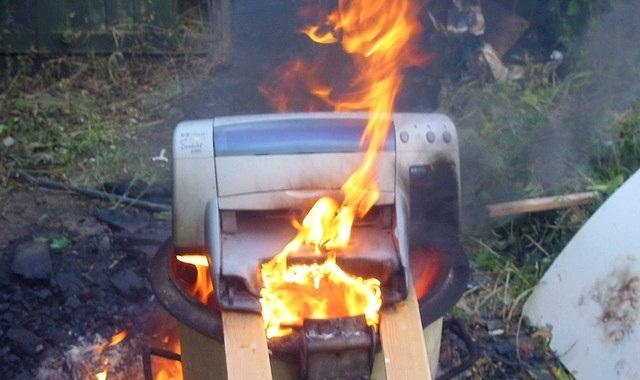 hackers-can-remotely-set-hp-printers-fire-is-yours-vulnerable.w654.jpg