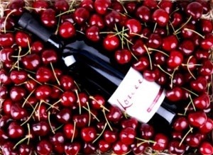 How to Make Tasty Homemade Sweet Cherry Wine