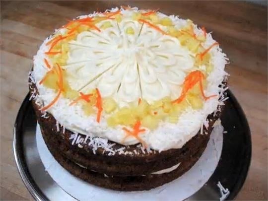How to Make Homemade Carrot Cake