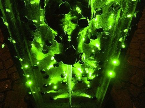 10 Clever Uses for the LED Throwie