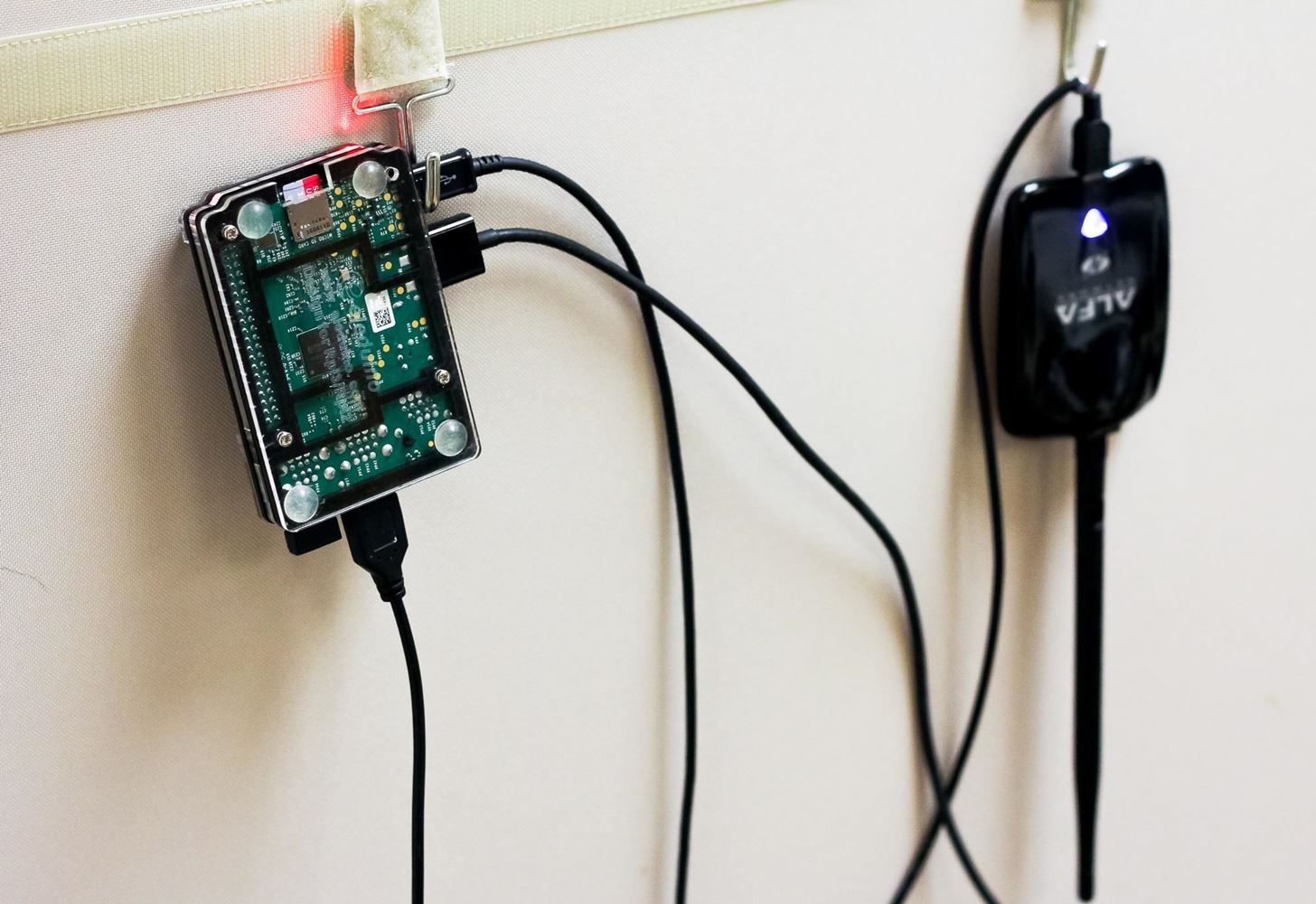 How to Hack Wi-Fi: Build a Software-Based Wi-Fi Jammer with Airgeddon