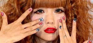 50K Fans Gather For Crowning of Nail Art Queen