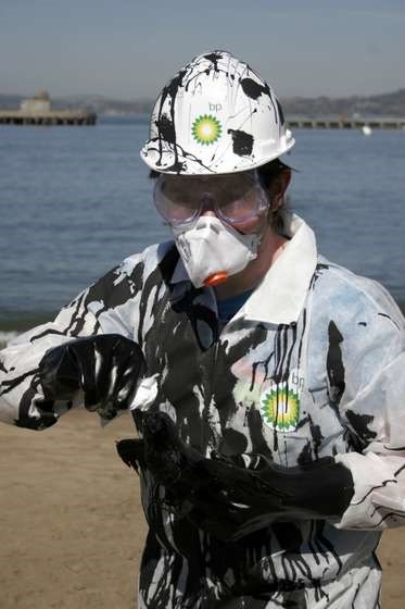 HowTo: BP Oil Spill Clean Up Halloween Costume