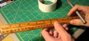 Effectively cut duct tape for your duct tape crafts