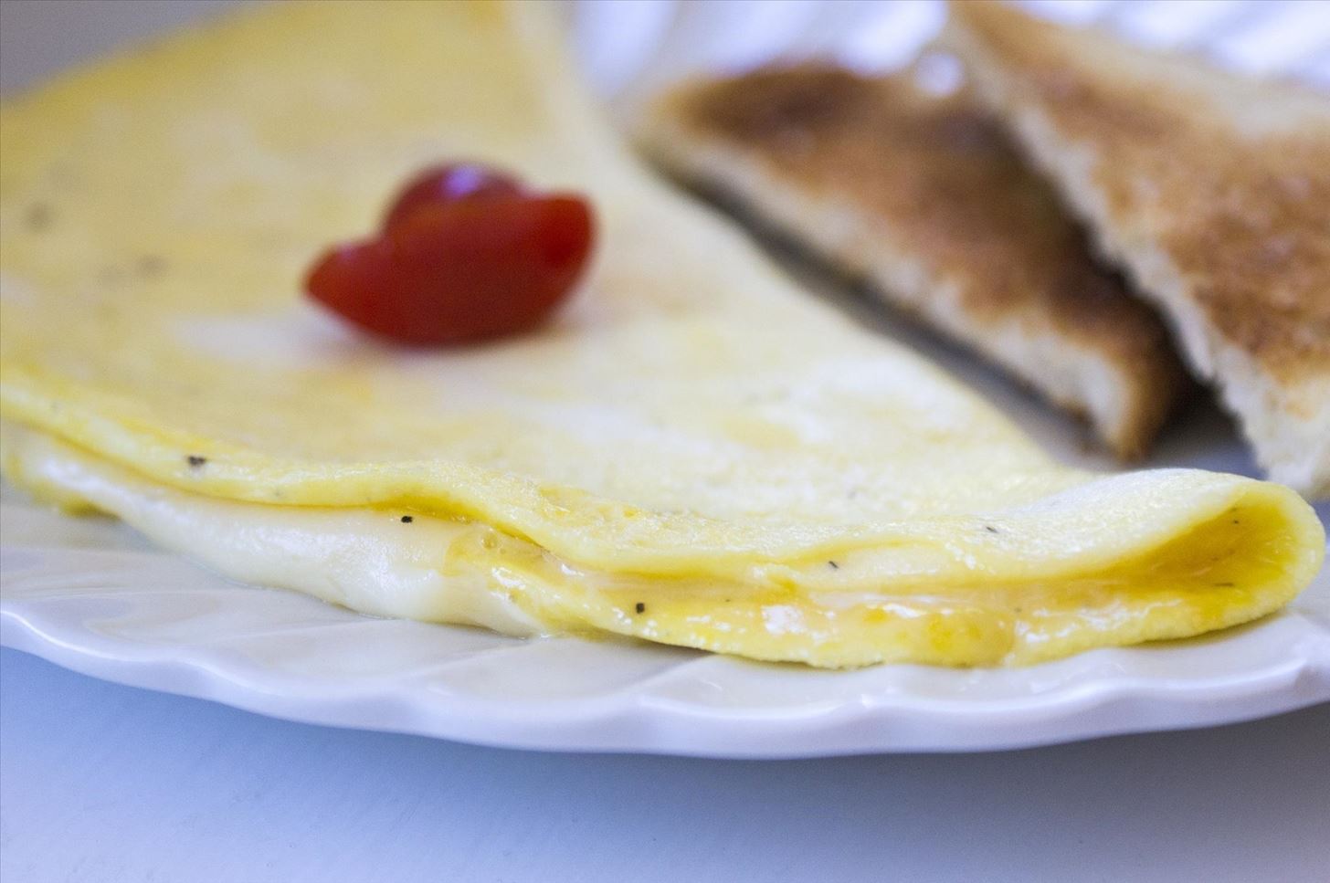 The Proper Way to Make a French Omelet