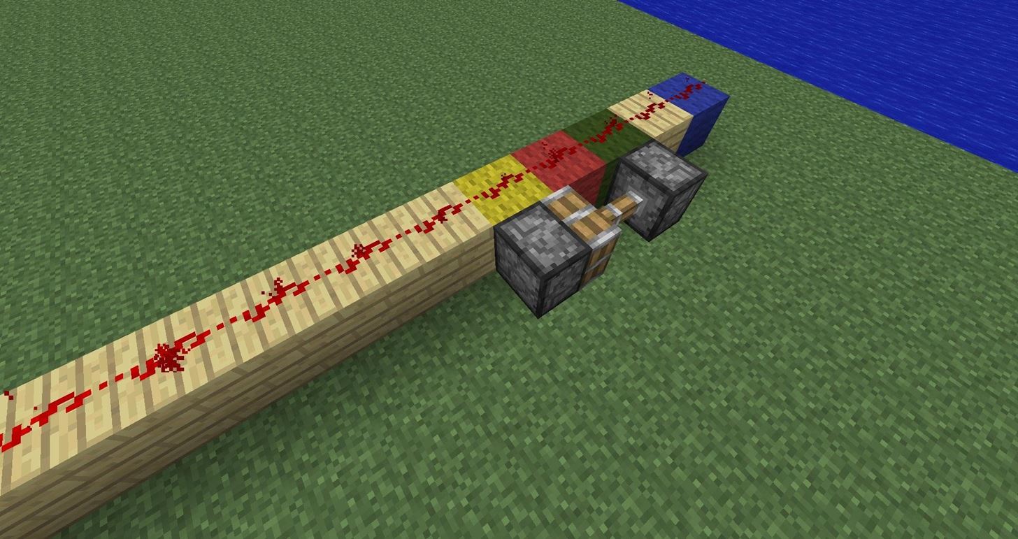 How to Build a Piston-Train Tug-O-War Game in Minecraft 1.3.