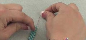 Stitch the double needle right angle weave for beading