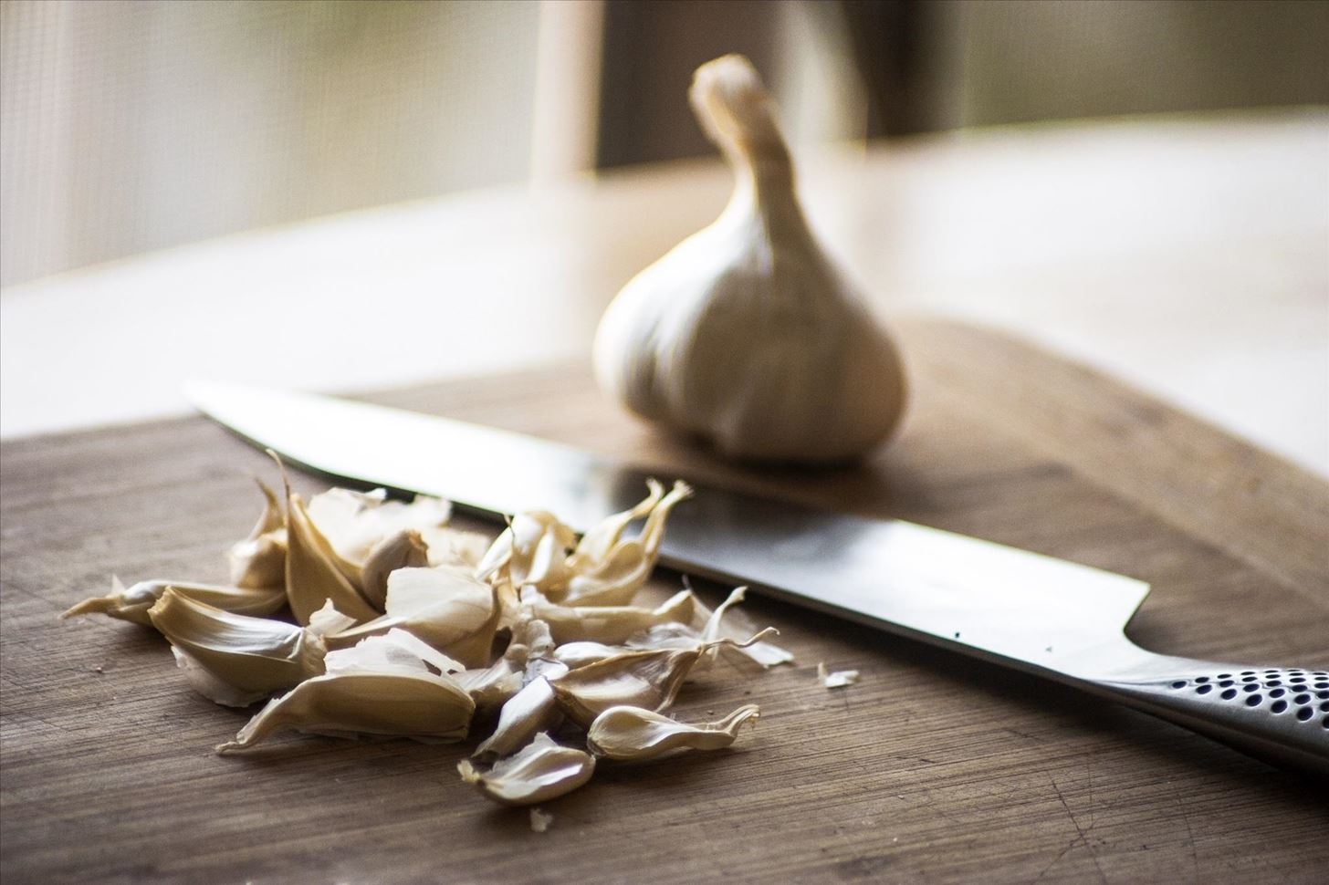 How to Make Amazing Garlic Paste Without a Clunky Garlic Press