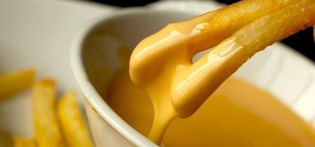 5 Easy Velveeta-Free Cheese Dips for Your Super Bowl Party