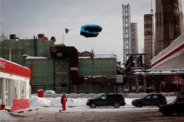 B.A.S.E. Jumping Off Buildings in Russia—Slavs Got the Crazy Adrenaline Bug