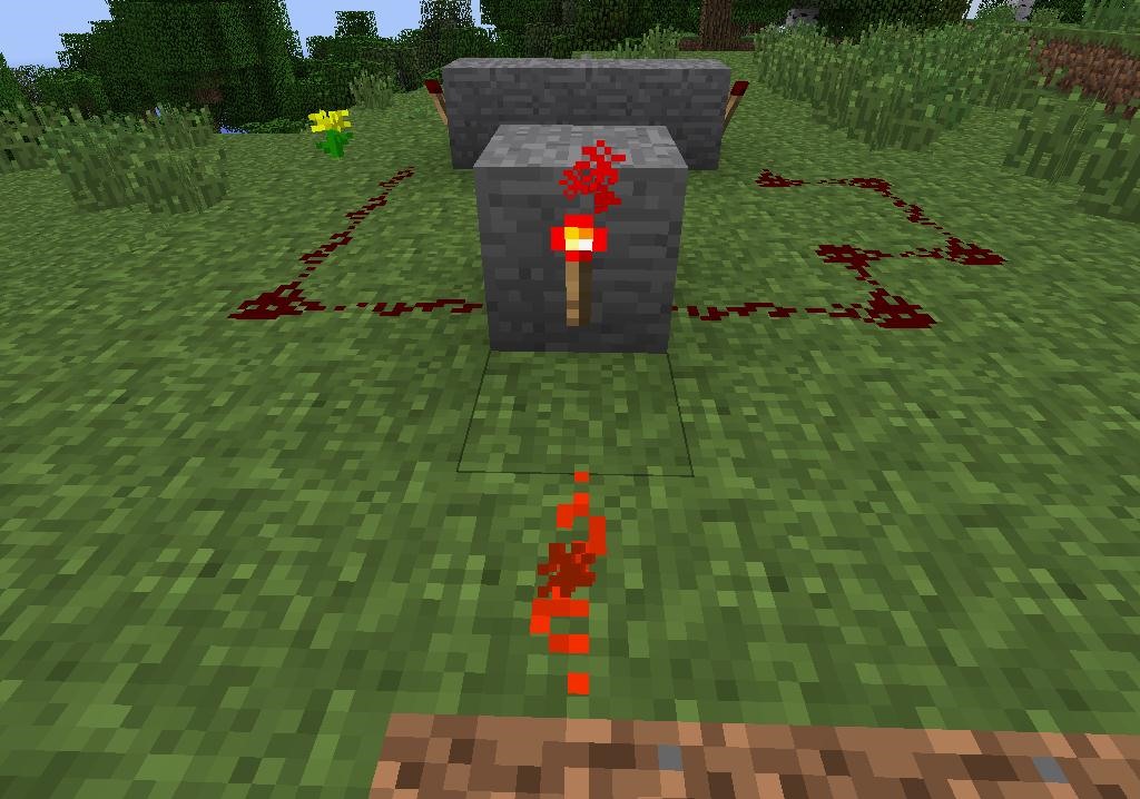 How to Create Redstone Combinations Locks in Minecraft