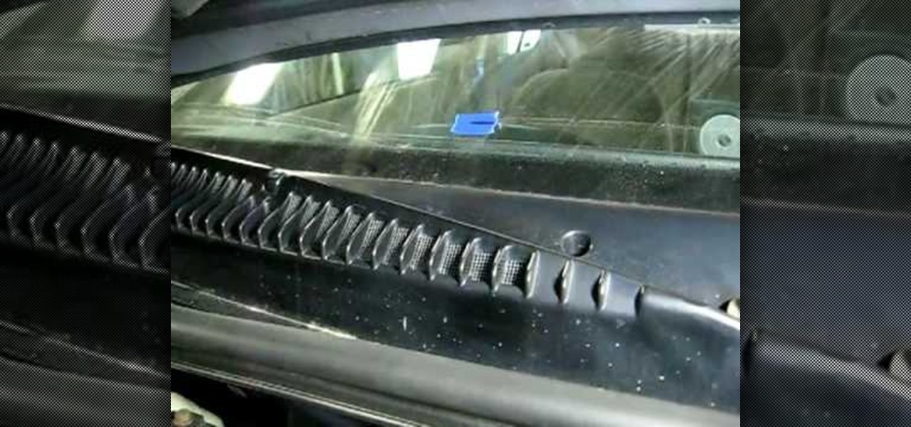 How to change 2009 ford escape windshield wipers #2