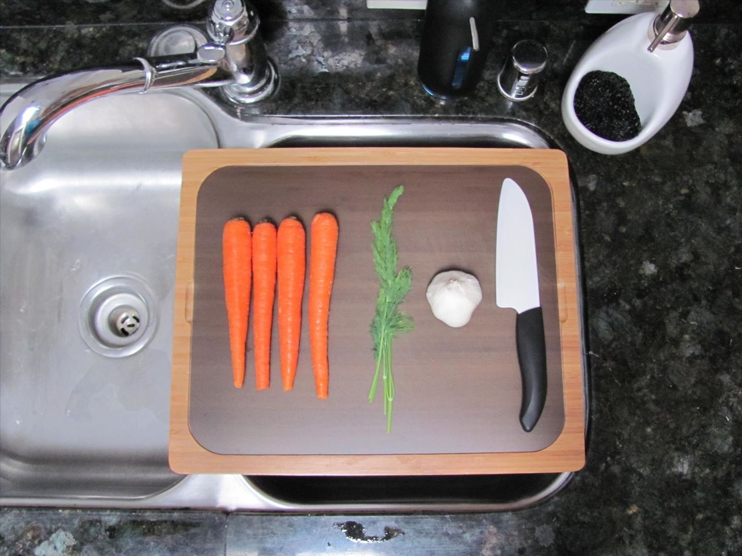 Countertop Hacking: 5 Ways to Increase Your Workspace in a Tiny Kitchen