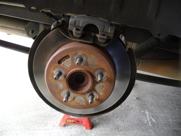 2003 Chrysler town and country rear brakes