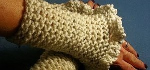 Crochet a cute pair of ruffled wrist warmers