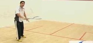 Pressure your opponent in squash with the Volley