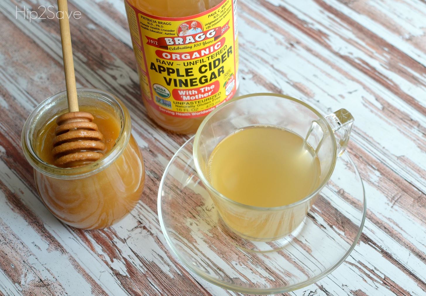 8 Edible Reasons to Be Obsessed with Apple Cider Vinegar