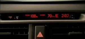 Use the accessory meter on a 2010 Toyota 4Runner