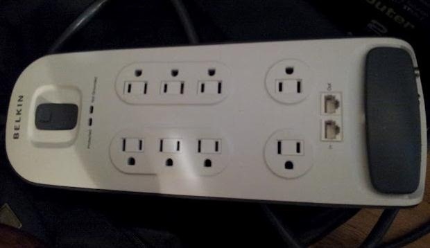 How to Turn an Ordinary Surge Protector into a Sneaky Hacking Strip