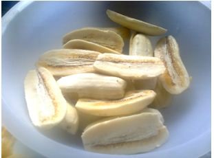 How to Fry Banana and Jackfruit Turon Rolls