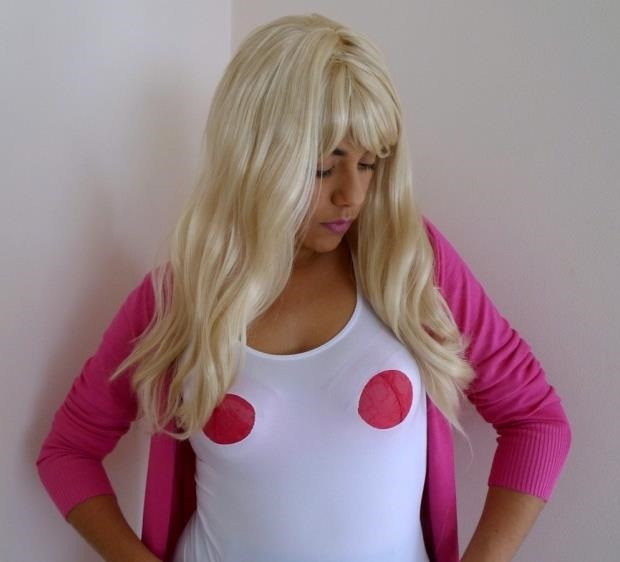 10 Truly Last-Minute Halloween Costumes That Don't Totally Suck