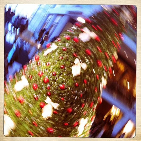 Holiday Challenge: The Swarovski Christmas Tree