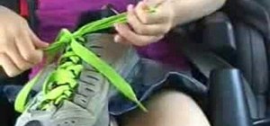 Teach children to tie their shoes