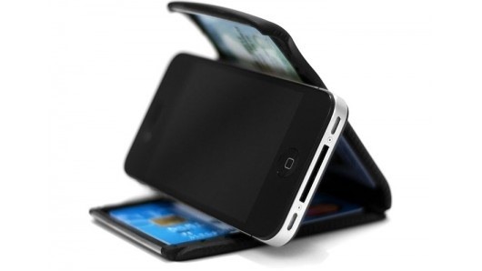 No Smartphone Stand? Just Use Your Wallet