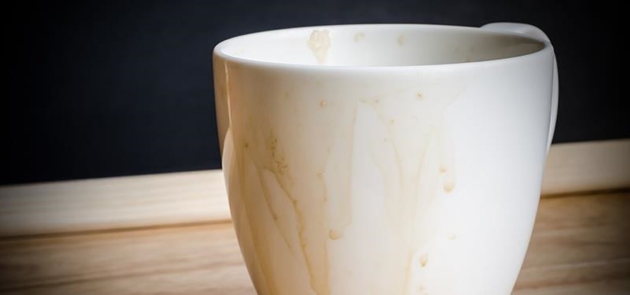 Make Coffee Mugs Gleam Like New with This Little-Known Cleaner