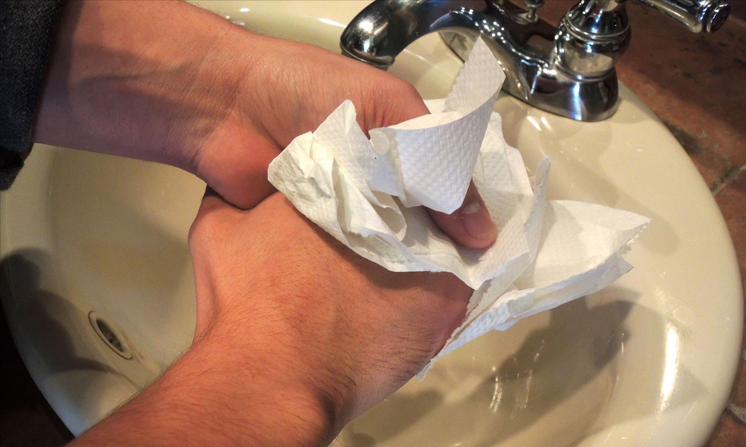 Six Things You're Definitely Doing Wrong in the Restroom—As Proven by Science