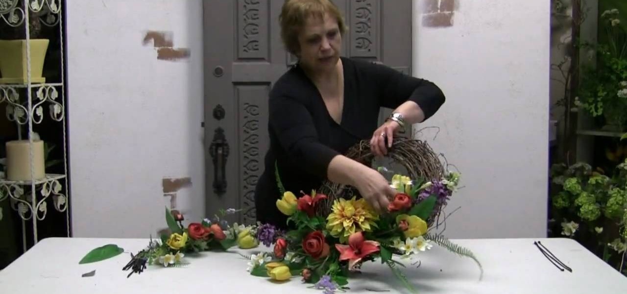 How To Make A Silk Flower Door Wreath Flower Arrangement Wonderhowto