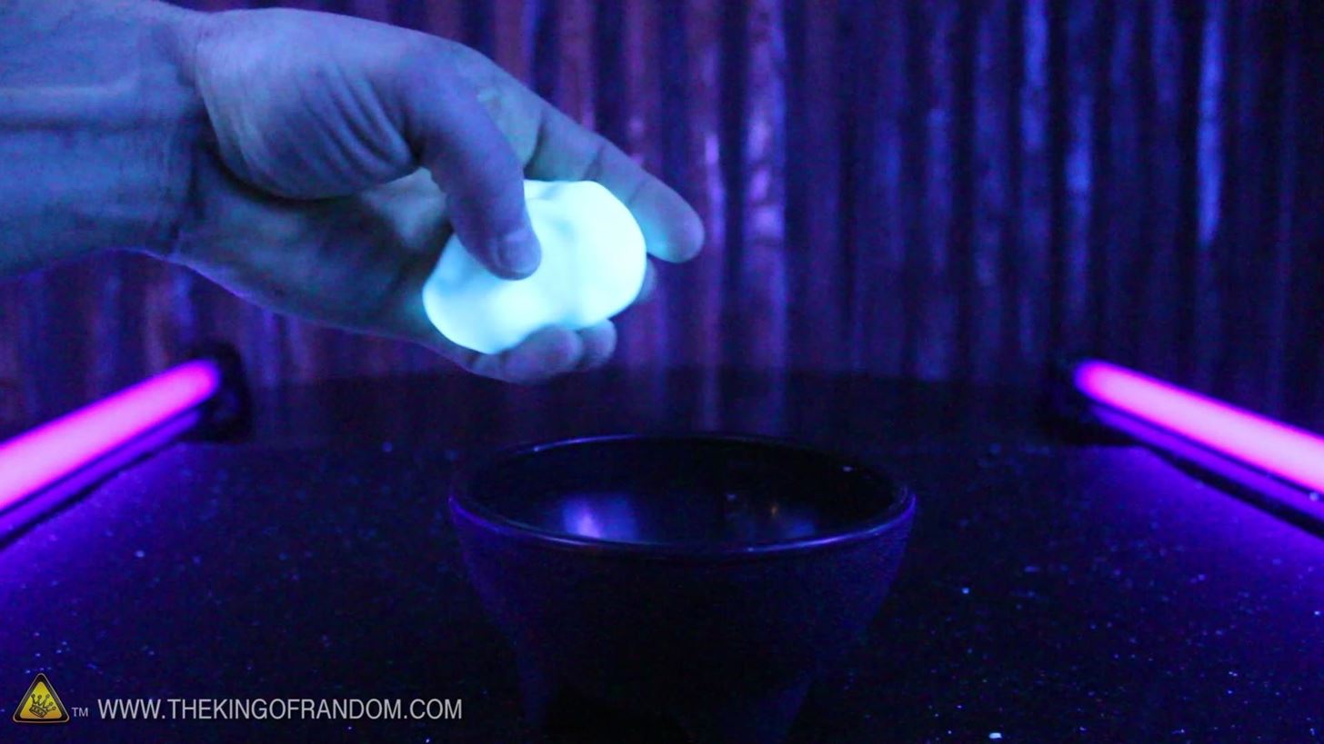 How to Make Glowing Oobleck from Potatoes & Tonic Water