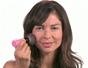 Choose and apply makeup for dark skin with Redbook