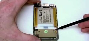 Disassemble a first-generation iPod Touch