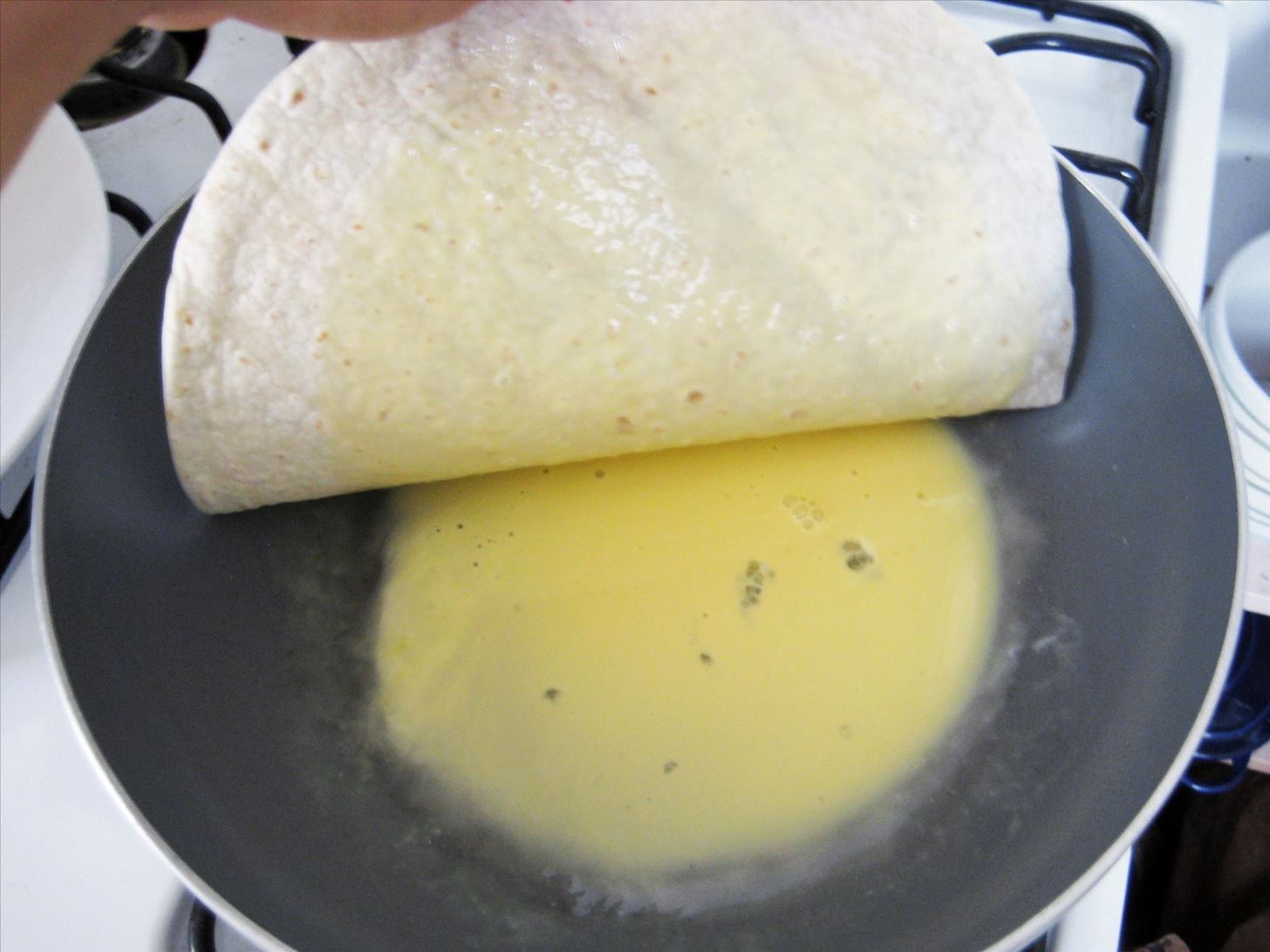 How to Turn a Tortilla into a French Crêpe