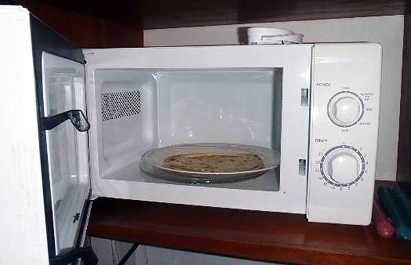 Can You Put Styrofoam In The Oven On Warm Why You Need To Heat Up Store Bought Tortillas And The Best Ways To Do It Food Hacks Wonderhowto