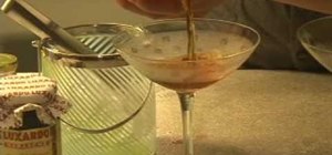 Mix a classic Manhattan cocktail